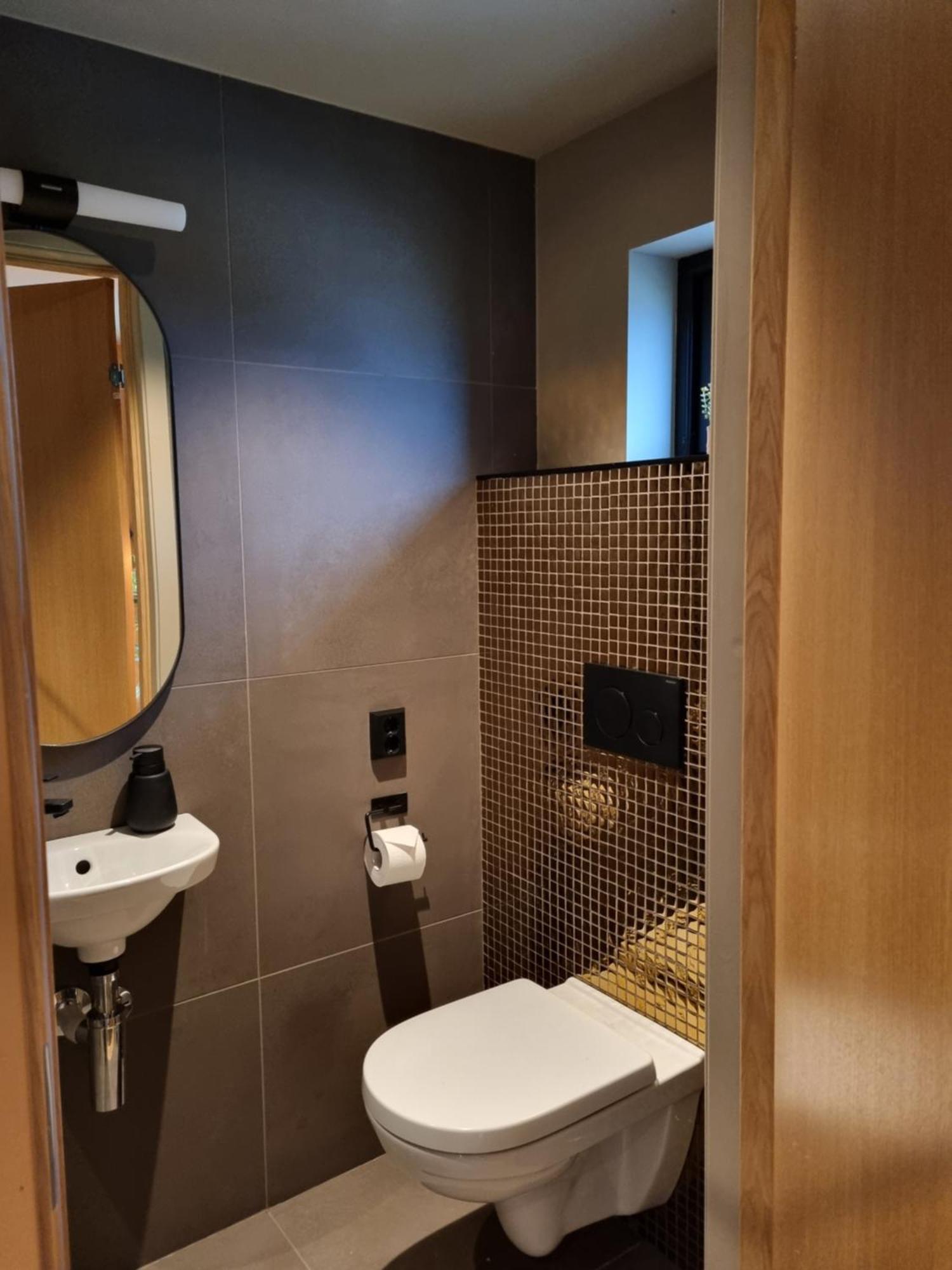 The High End Of Lofoten- With Sauna Feriehus *