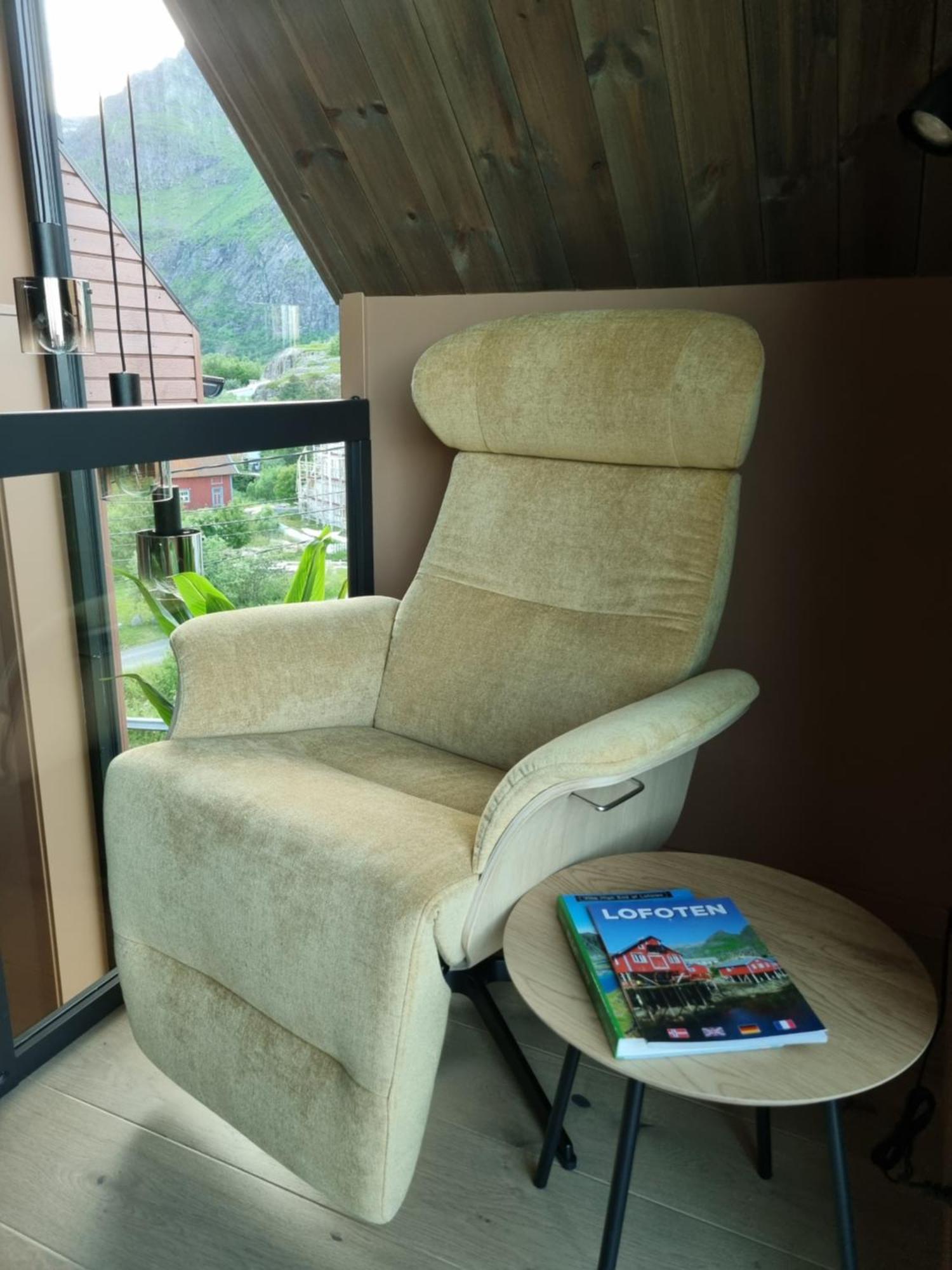 The High End Of Lofoten- With Sauna Feriehus